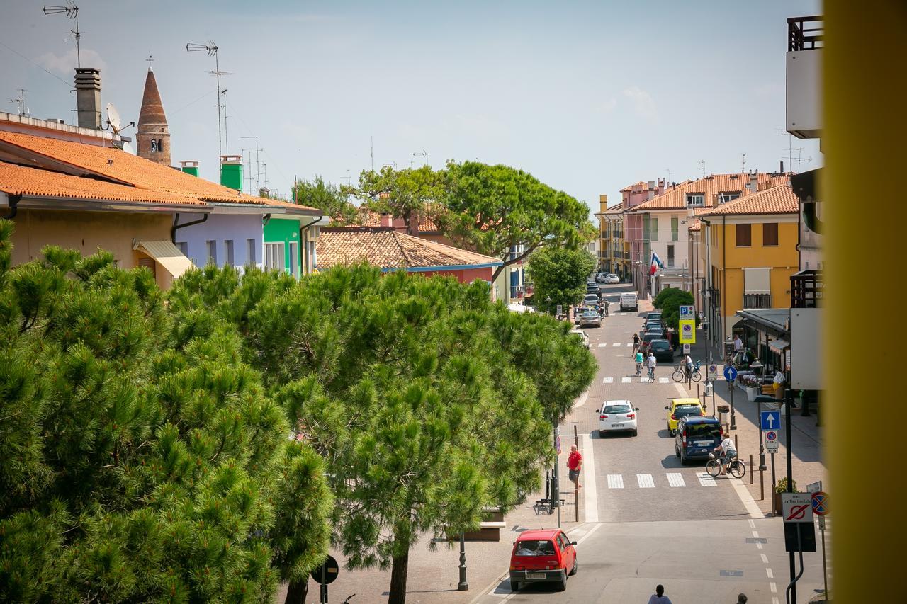 Hotel Le Lampare Caorle Extérieur photo